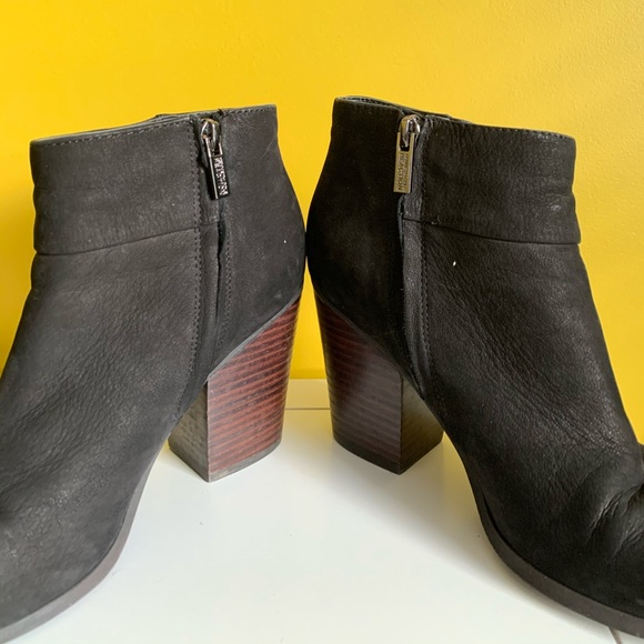 Black ankle boots - Picture 4 of 7